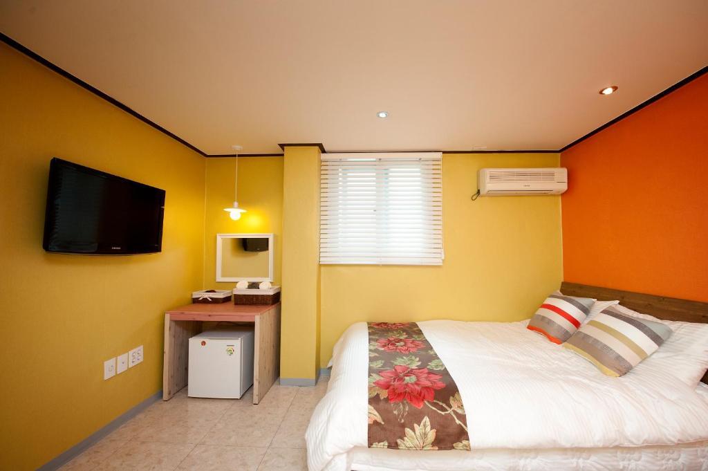 Shinchon Guest House โซล ภายนอก รูปภาพ